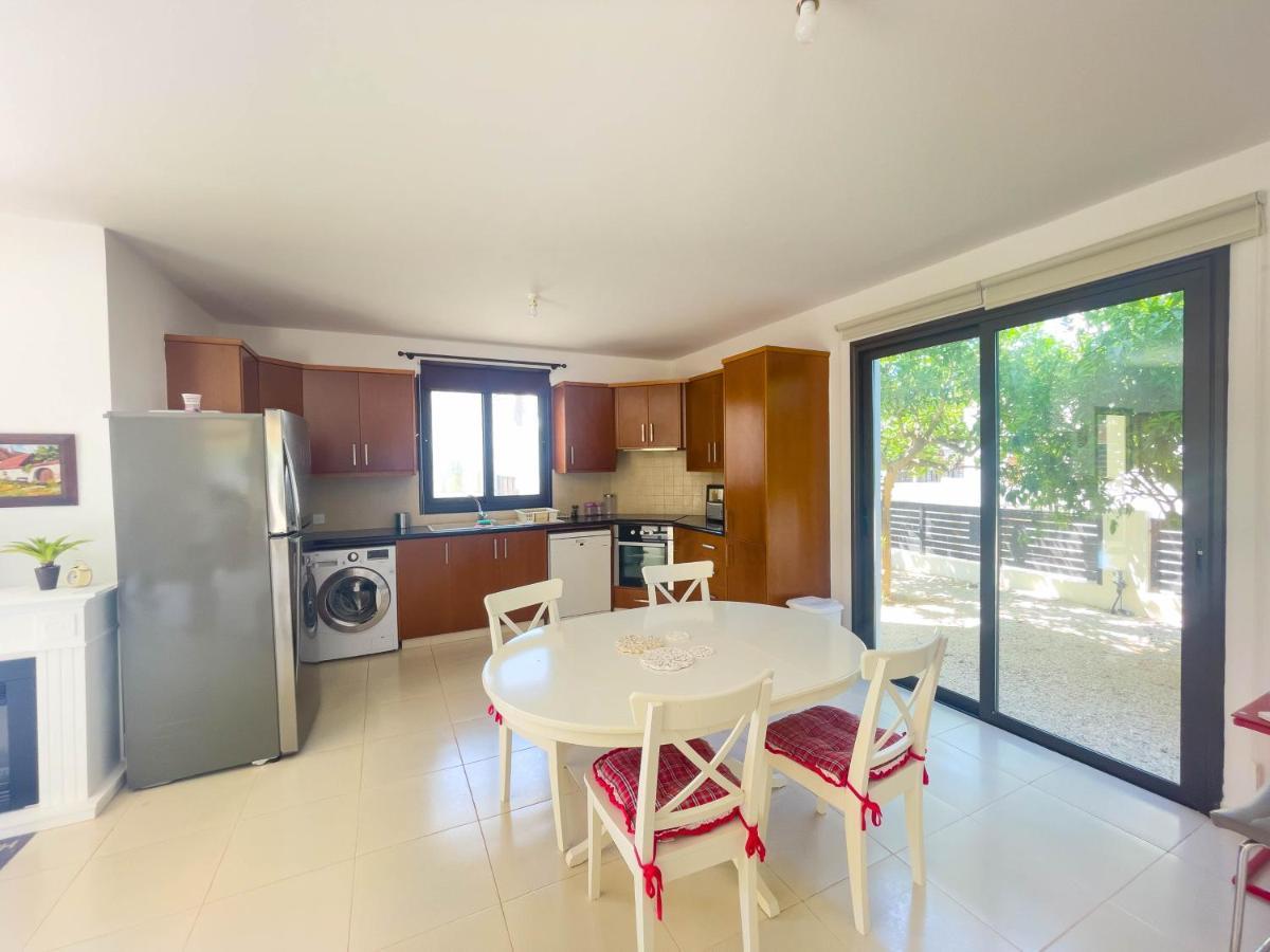 Villa Chrysa 普罗塔拉斯 外观 照片