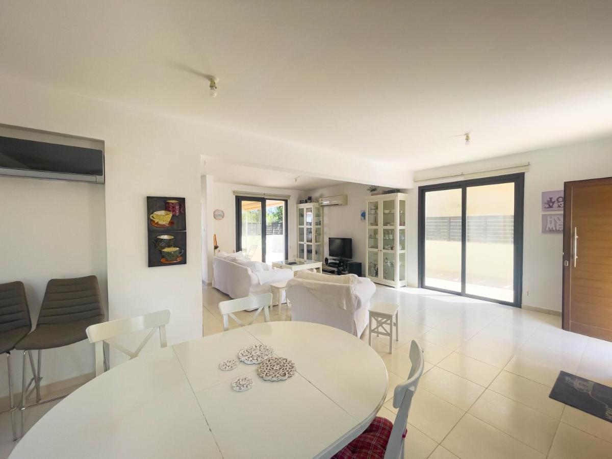 Villa Chrysa 普罗塔拉斯 外观 照片